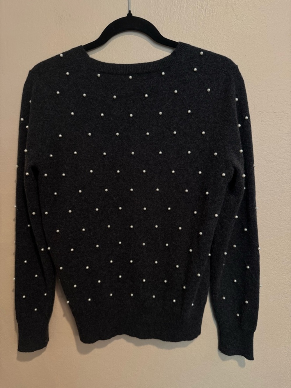 Neiman Marcus Vintage Cashmere Charcoal Pearl-Embellished Crewneck Sweater - Picture 3 of 9